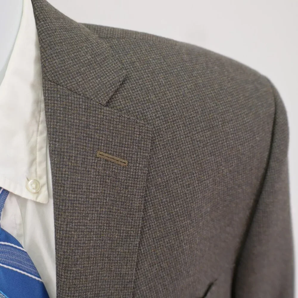 Calvin Klein Brown Black Soft Wool Star Check 2 Button 40S Tagged 40R Sport Coat